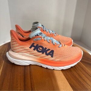 Hoka One One Womens Mach 5 Running Shoes Size 7.5 B Orange/Blue 1127894